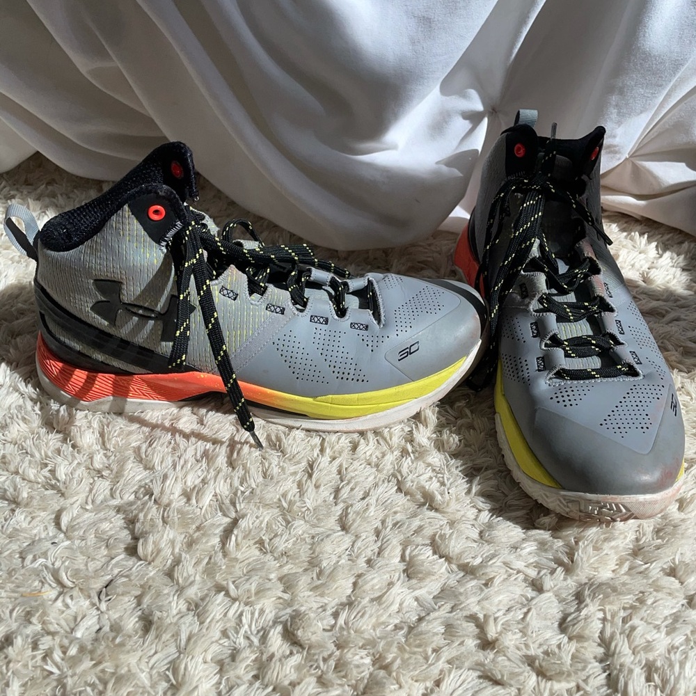 Under Armor Stephen Curry Basketball Shoes